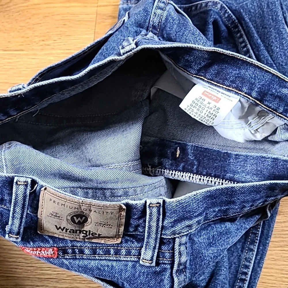 WRANGLER VINTAGE PREMIUM MENS STRAIGHT DISTRESSED LIKE NEWDENIM BLUE JEANS 36x31